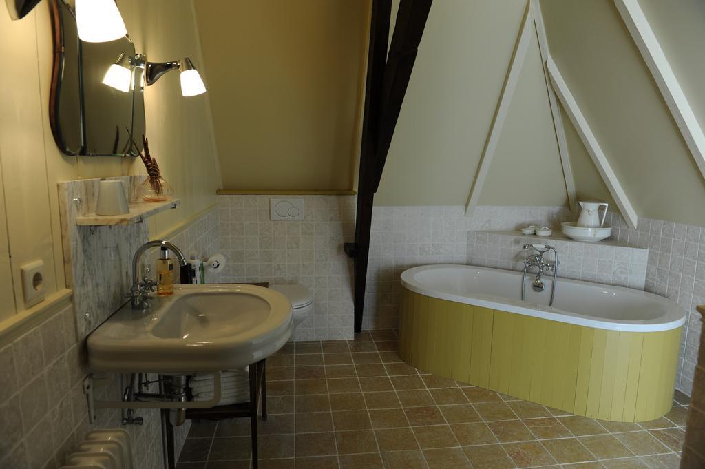 Moushouk Bed And Breakfast Oostwold  Εξωτερικό φωτογραφία